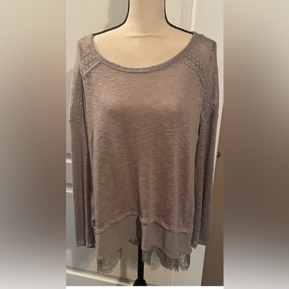 Eyeshadow Sweaters - Eyeshadow XL Gray sweater.